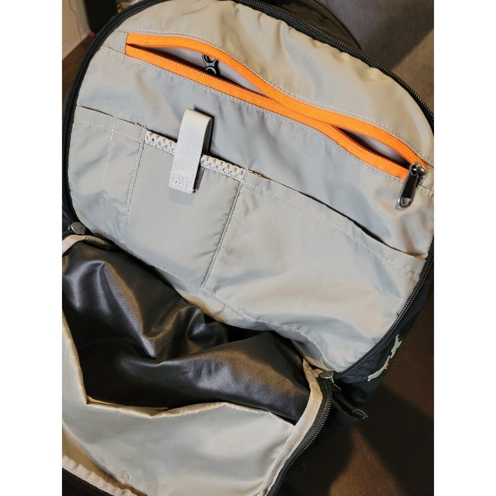 Macpac Black Rucksack/Backpack Pre-Owned - Picture 8 of 16
